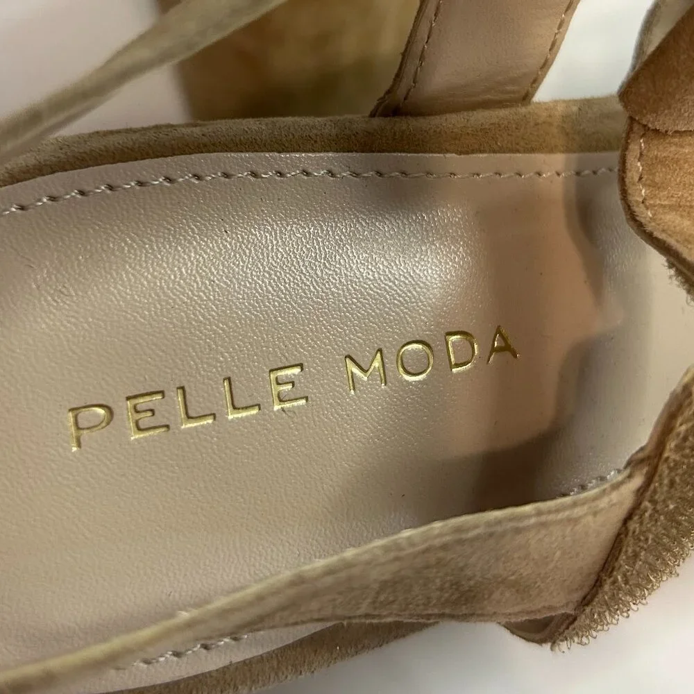 Pelle Moda Wiltz‎ Wedge, Tan 8.5